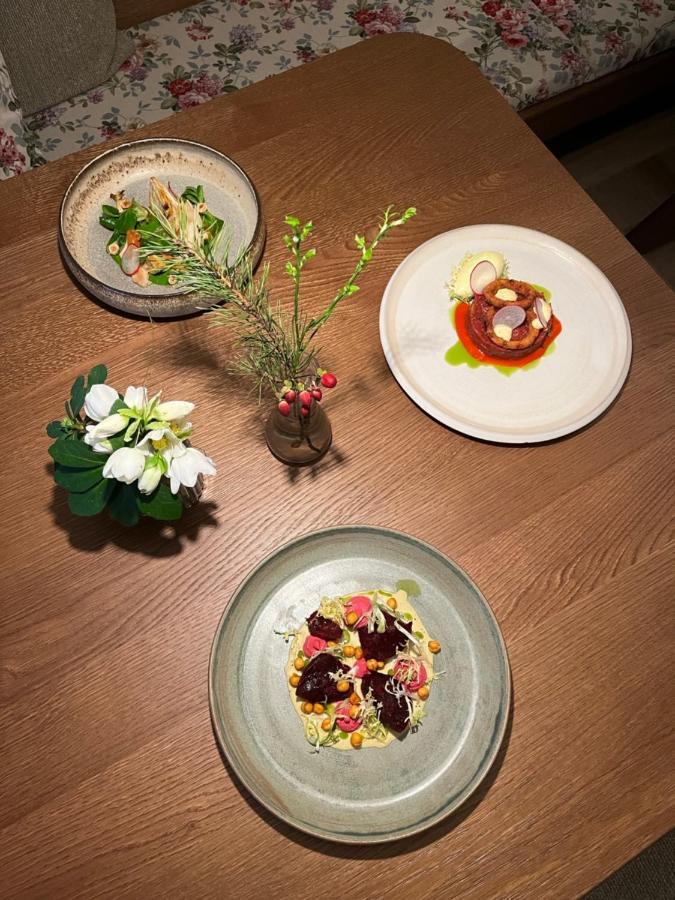 Mayer - Wirtshaus Und Dorfhotel Sankt Martin am Grimming Exteriör bild